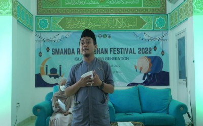 ADAB PERGAULAN LAWAN JENIS DIJELASKAN OLEH PA DEDE SAAT MENJADI PEMATERI SIR